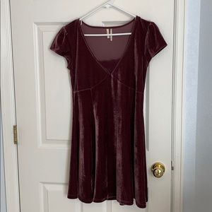 Frenchi (Nordstrom) velvet dress size L